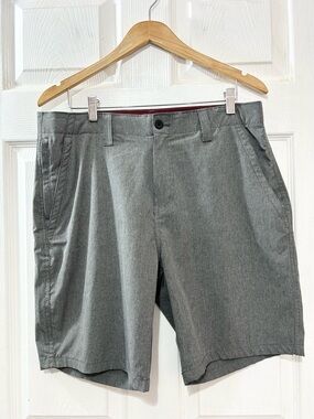 Denali Men's Flat Front Gray Shorts Size 34